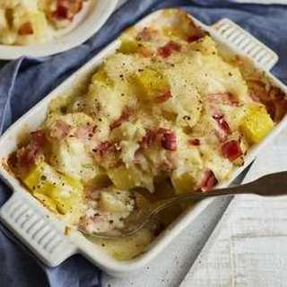 Kartoffel-Blumenkohl-Auflauf mit Schinken